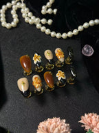 Amber Luxe